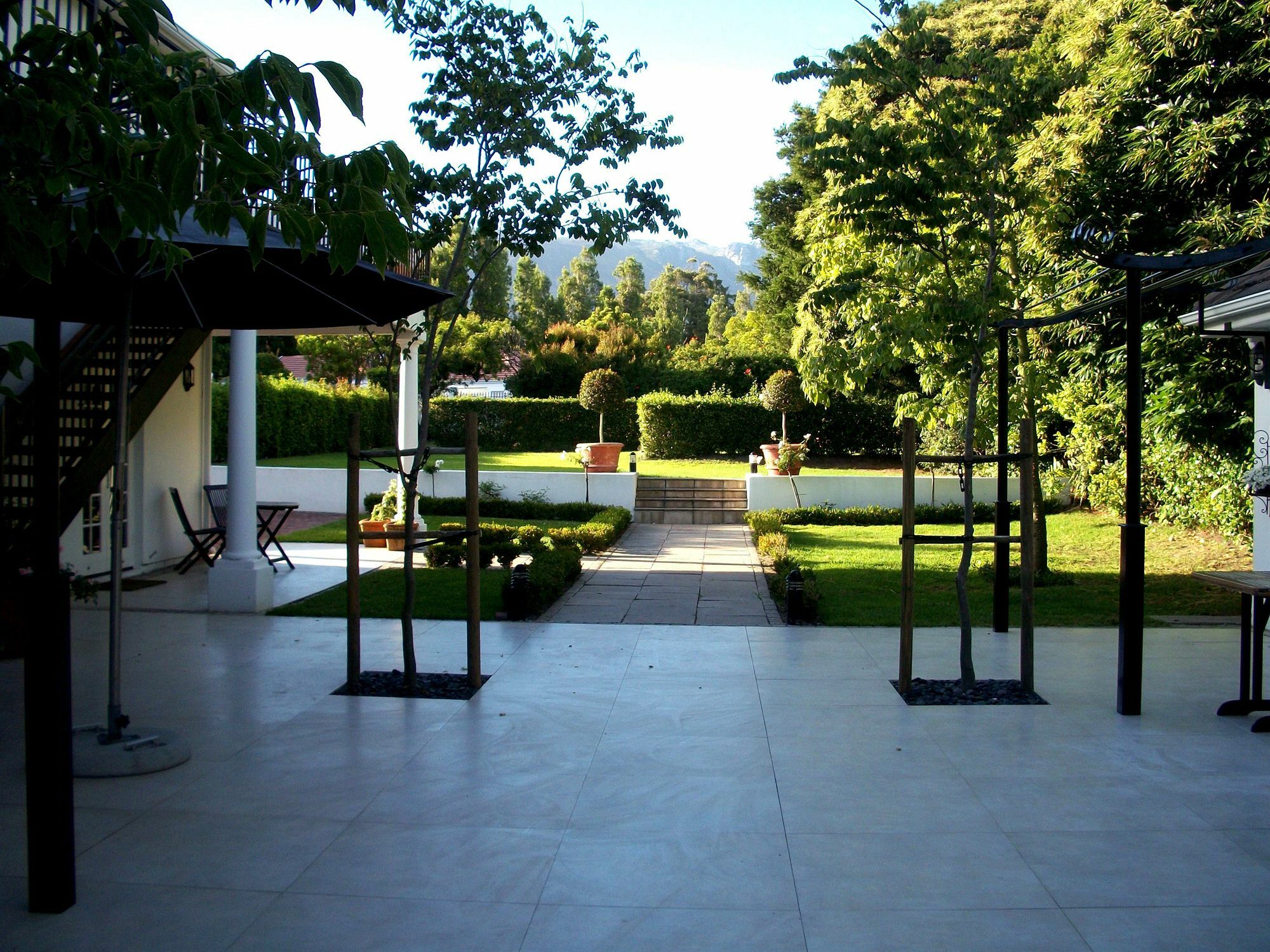 קייפטאון Constantia White Lodge Guest House מראה חיצוני תמונה